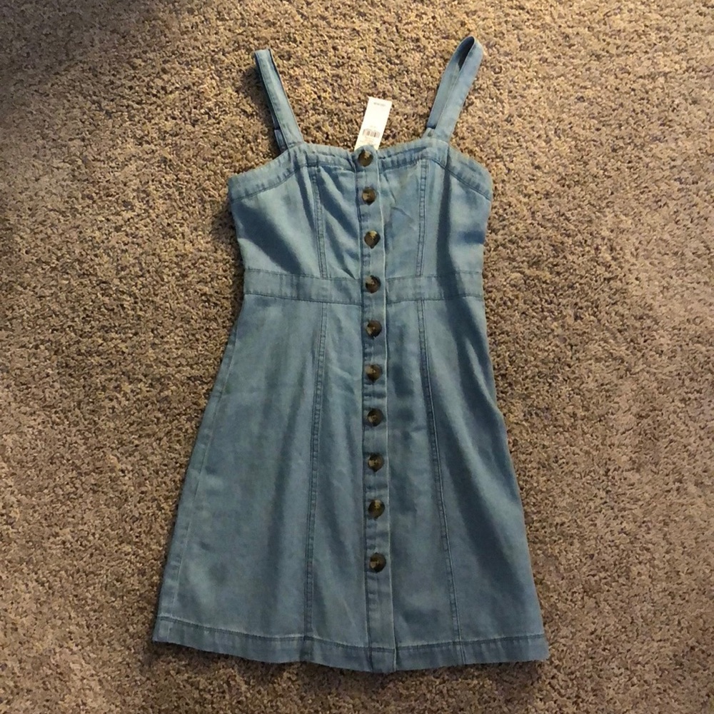 New AE dress
